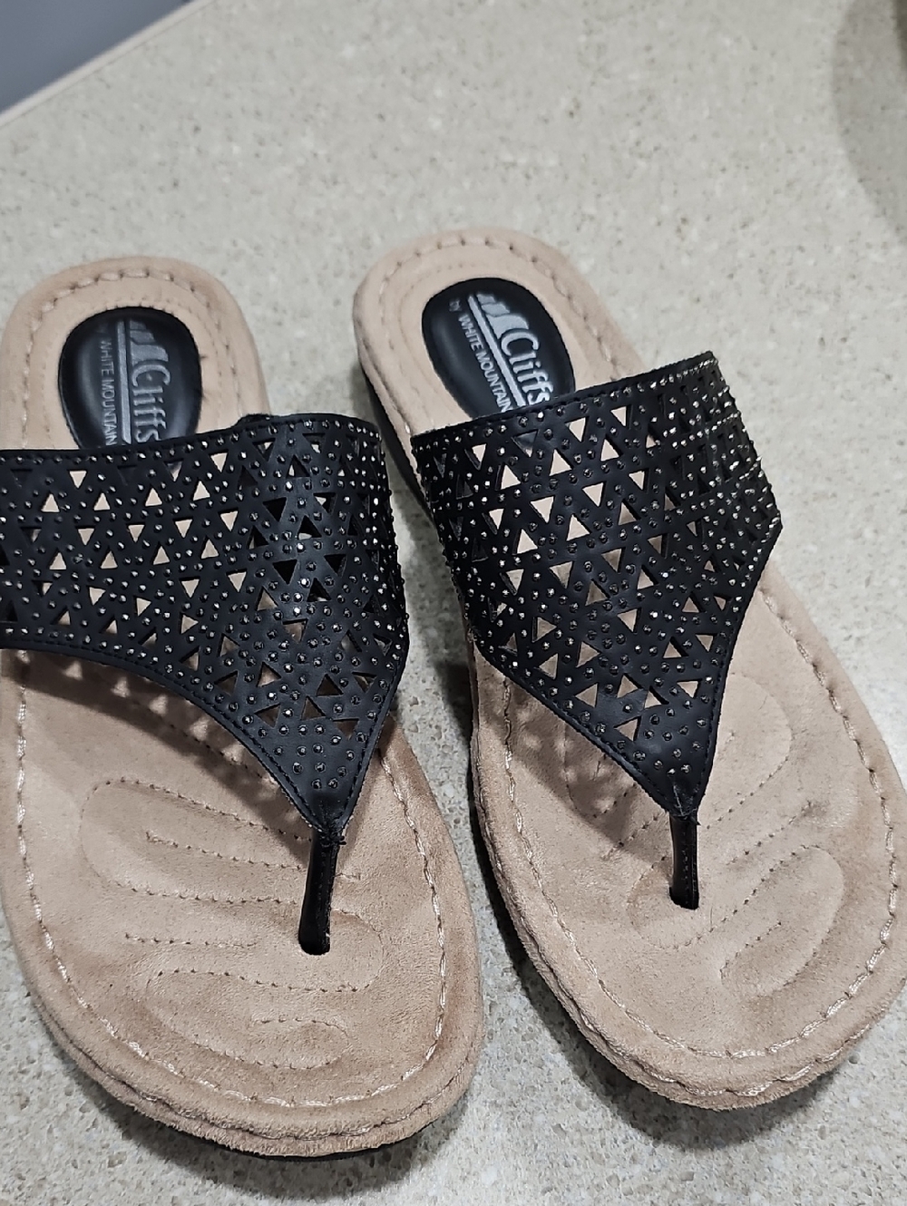 Cliffs by WHITE MOUNTAIN Black Laser-Cut Thong Sandals with Beige Footbed